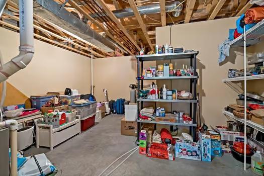 Good storage space in the lower level