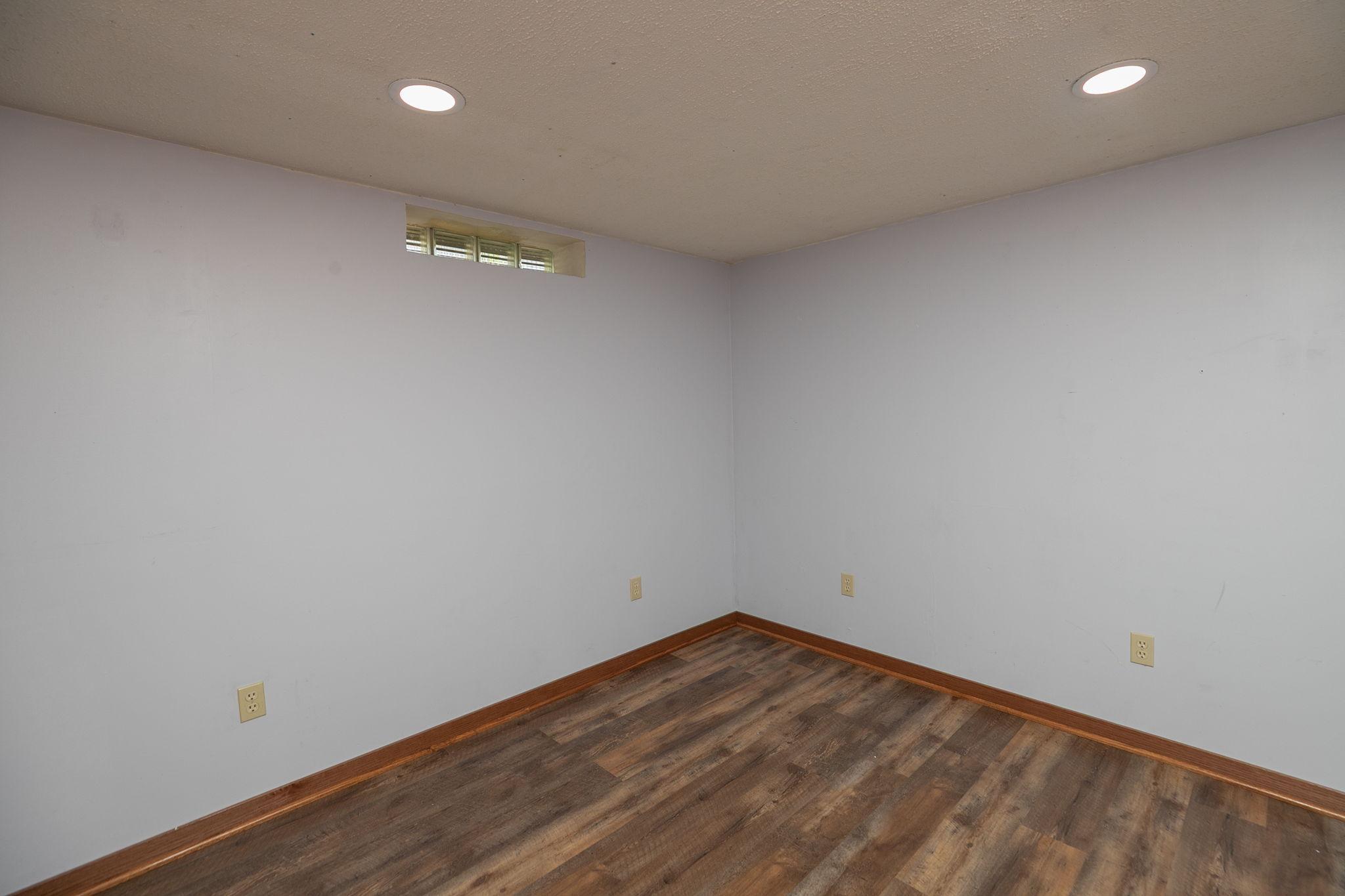 29-web-or-mls-29-Storage.jpg