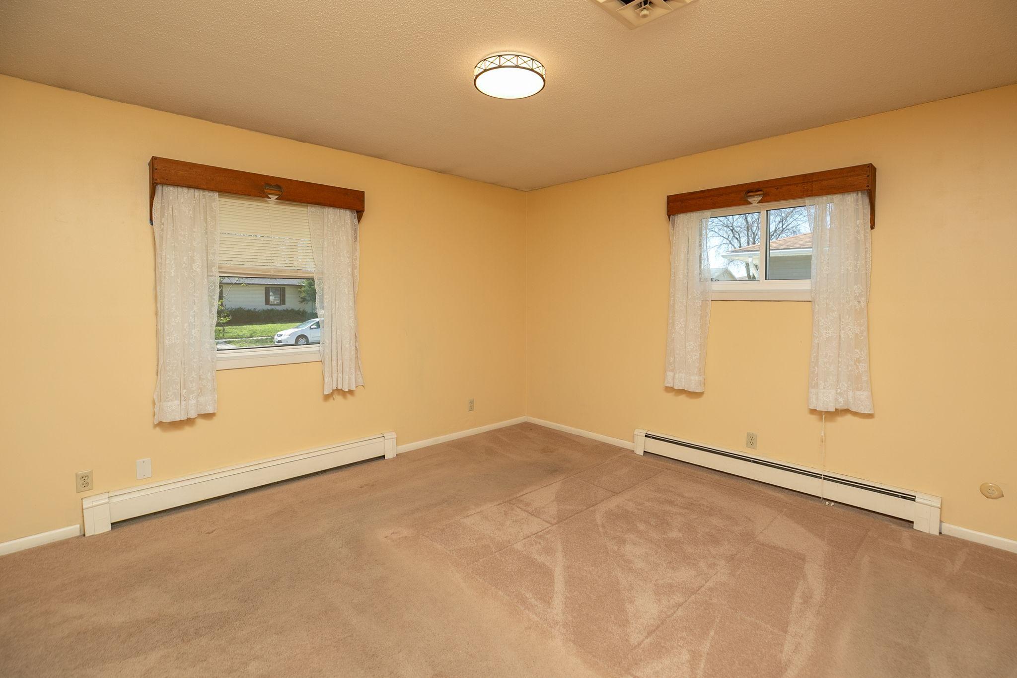 15-web-or-mls-15-Bedroom 1.jpg