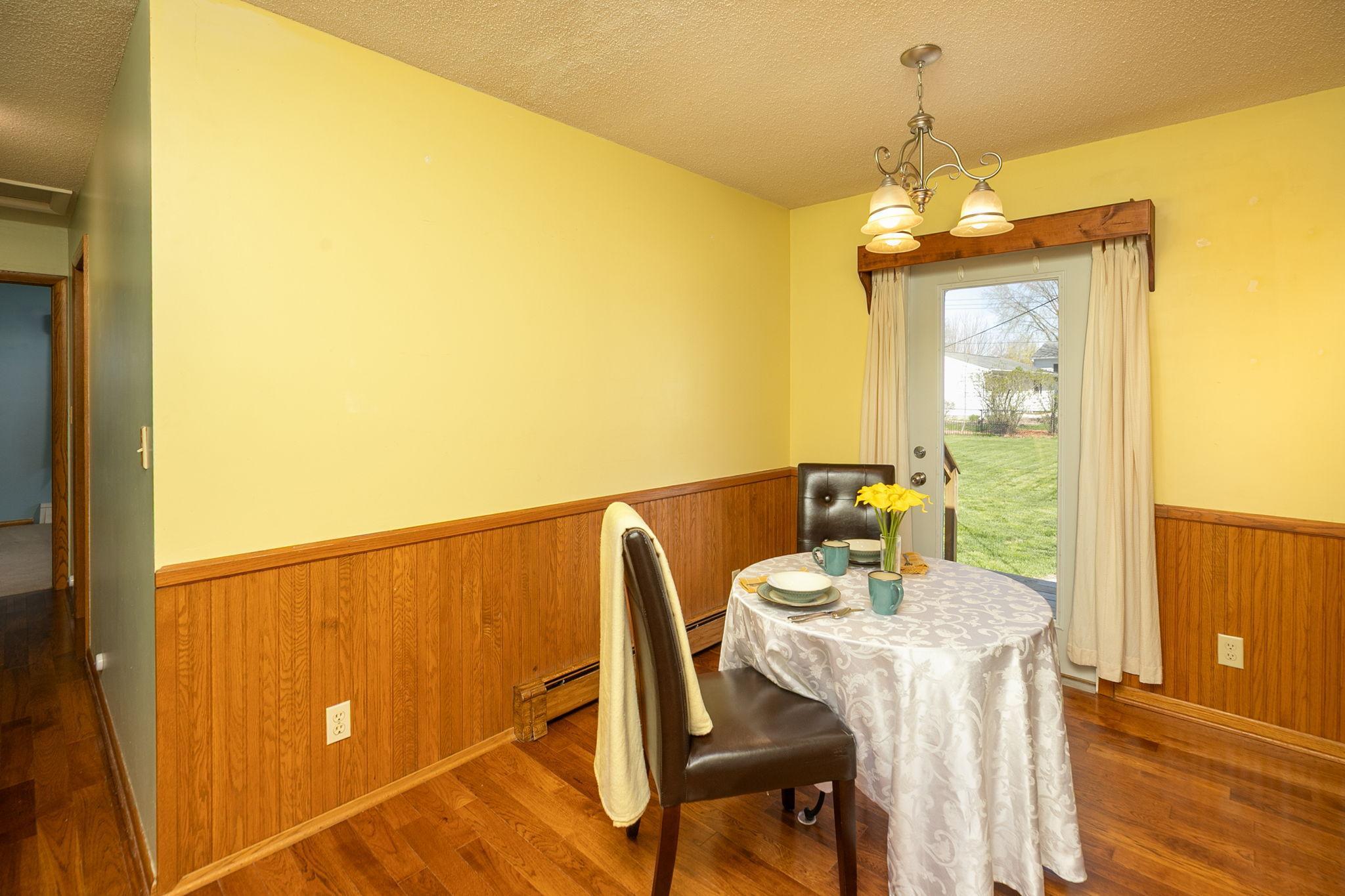 8-web-or-mls-08-Dining Room.jpg