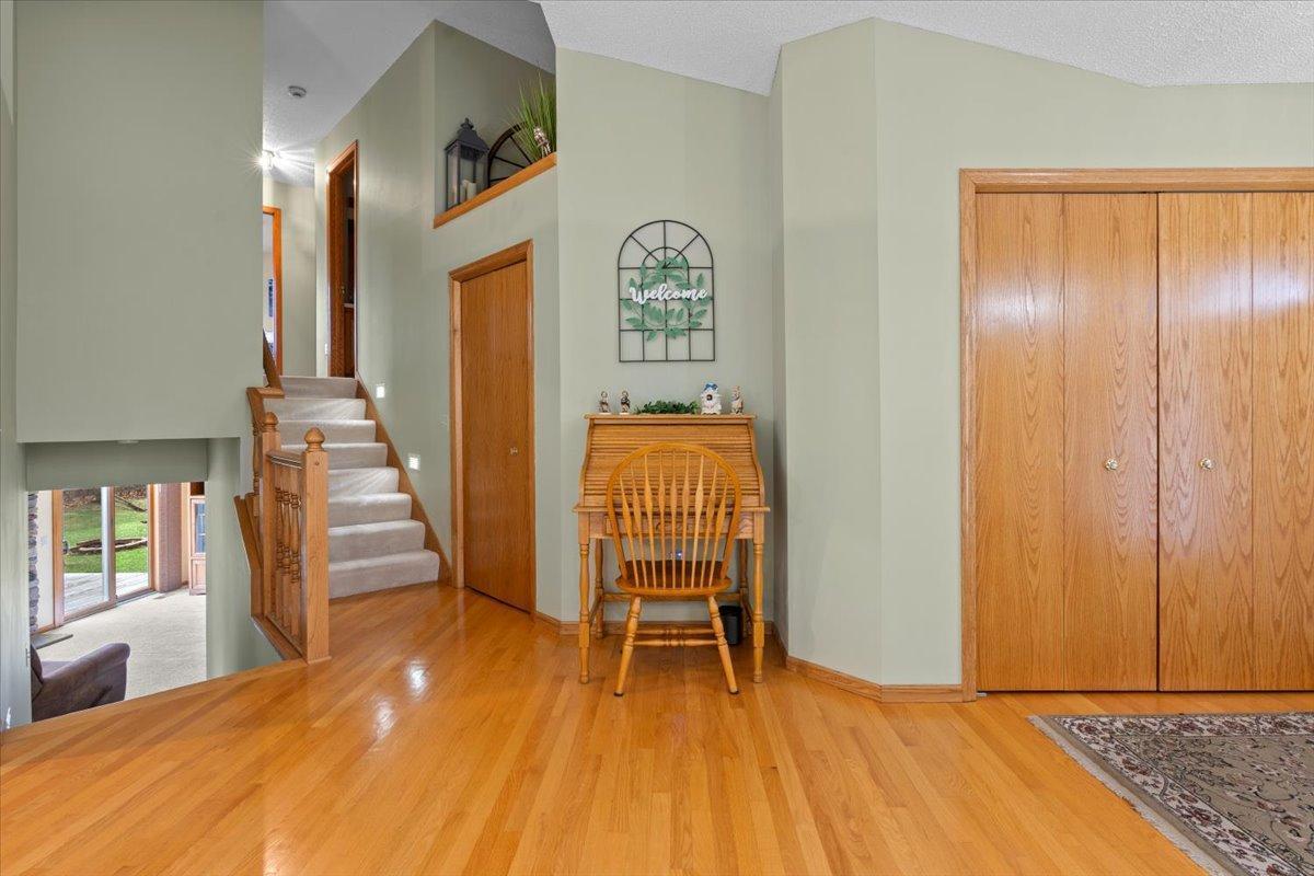 Entryway to upstairs