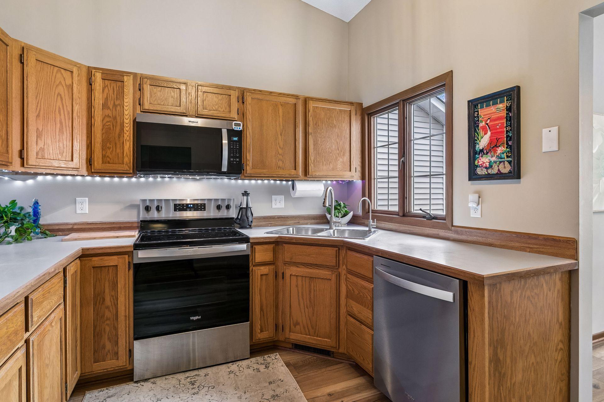 3563 Blue Jay Way - Spacecrafting - 0014.jpg