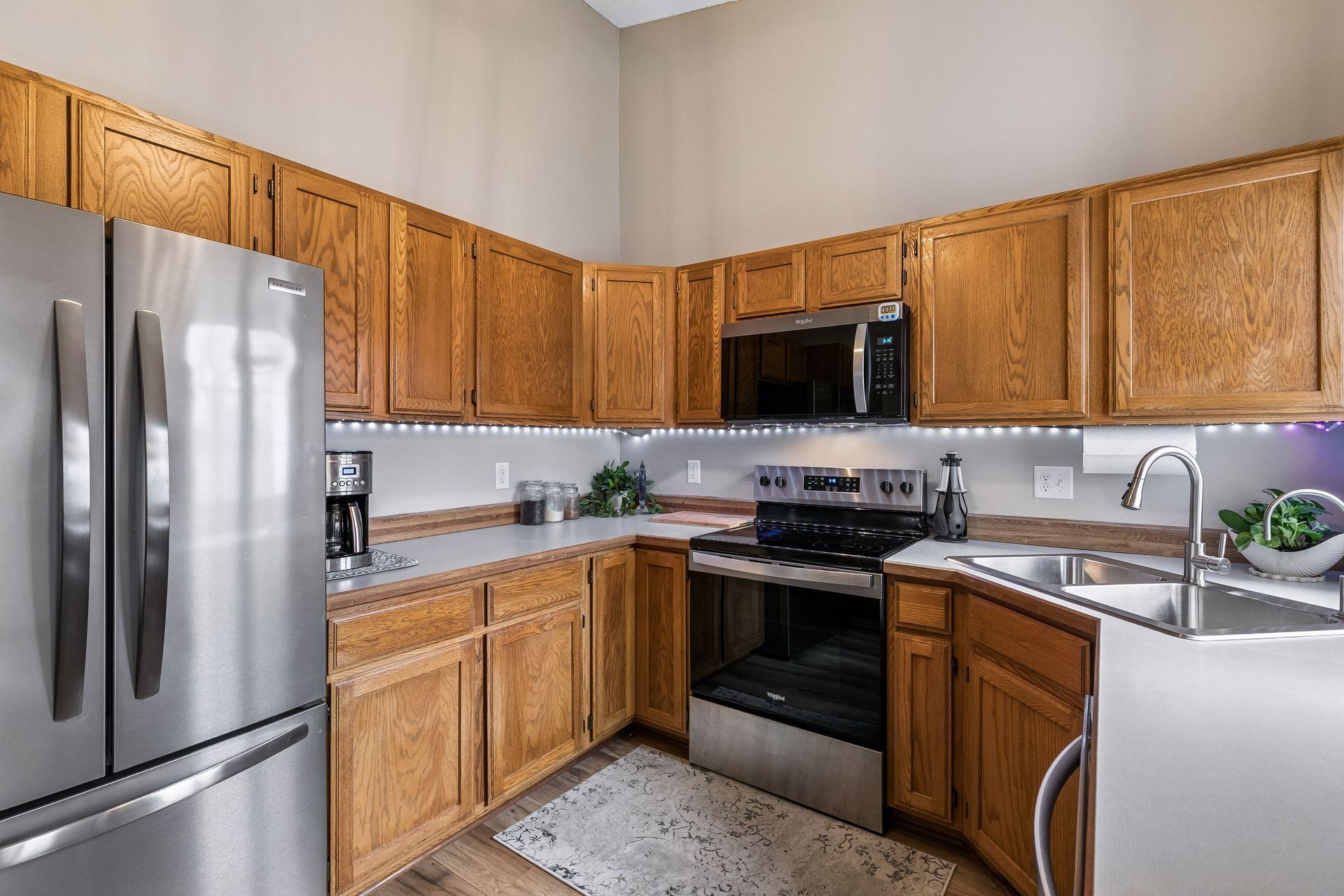 3563 Blue Jay Way - Spacecrafting - 0013.jpg