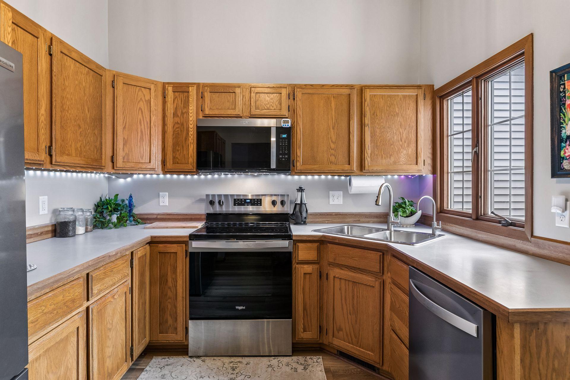 3563 Blue Jay Way - Spacecrafting - 0015.jpg