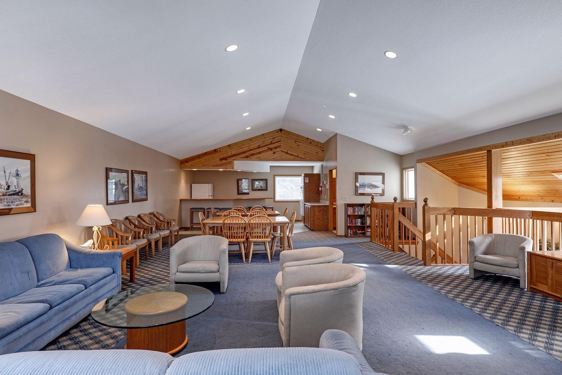 3563 Blue Jay Way - Spacecrafting - 0031.jpg