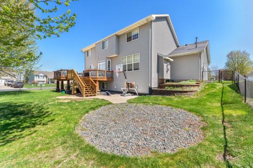 924 Ivy Hills Road, Belle Plaine, MN 56011