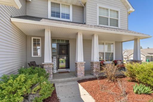 924 Ivy Hills Road, Belle Plaine, MN 56011