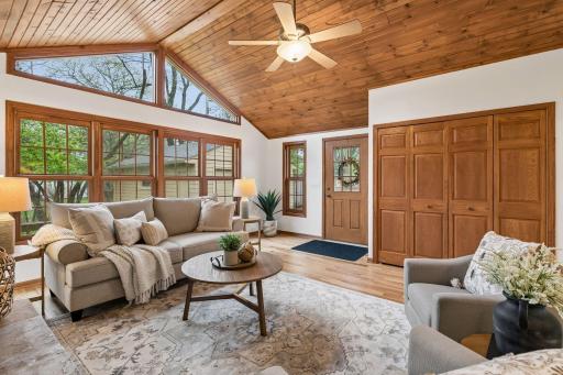 3100 Noble Avenue N, Minneapolis, MN 55422