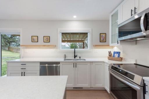 4921 Trillium Lane, Edina, MN 55435