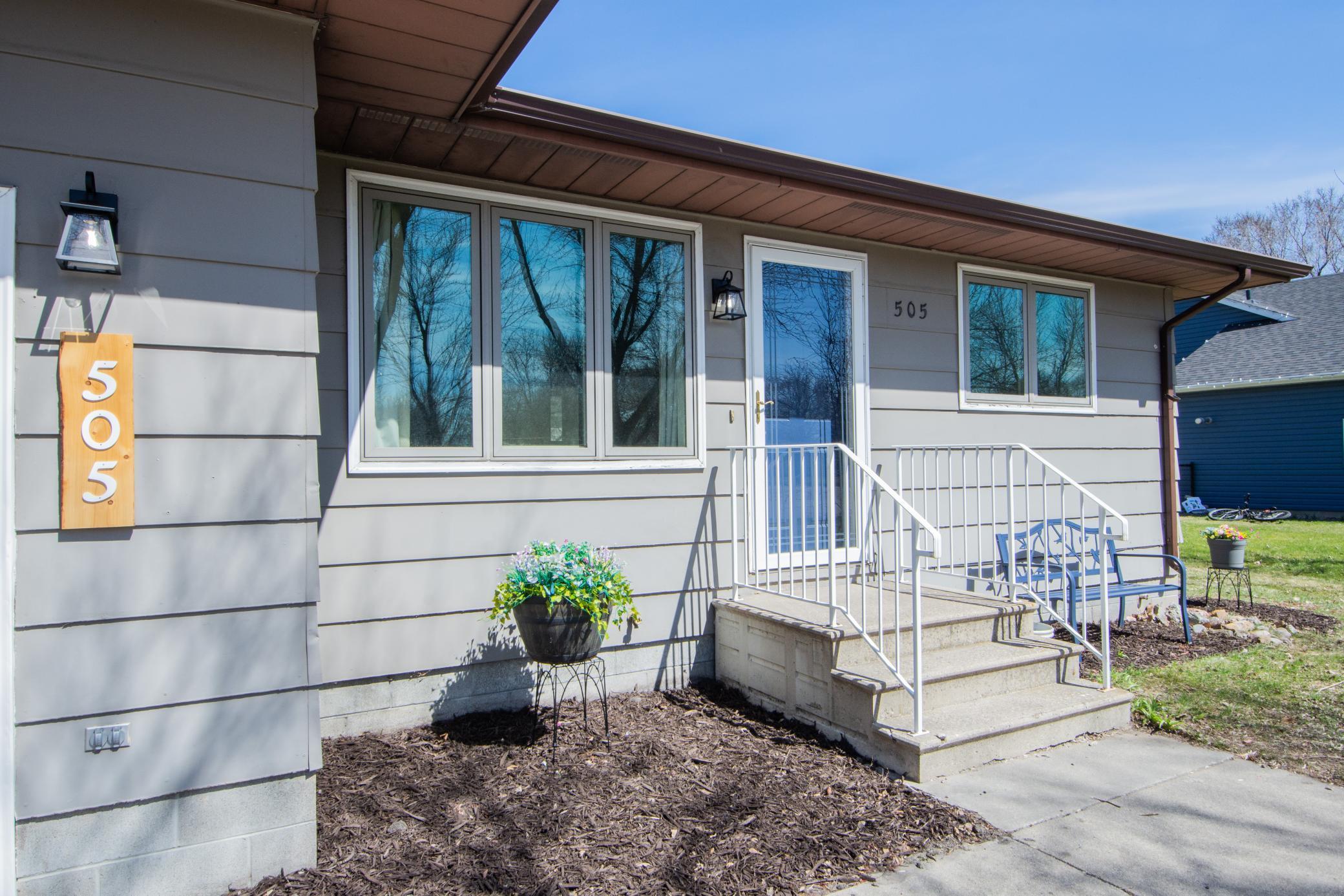 2 - Front of House.jpg