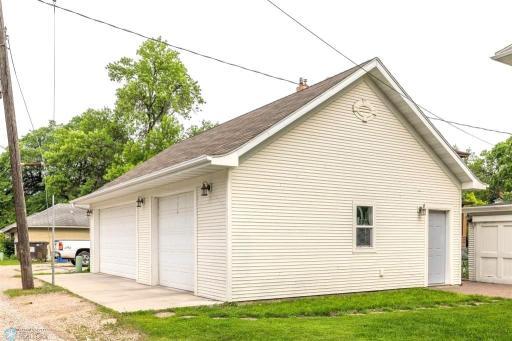 Newer 3 stall garage