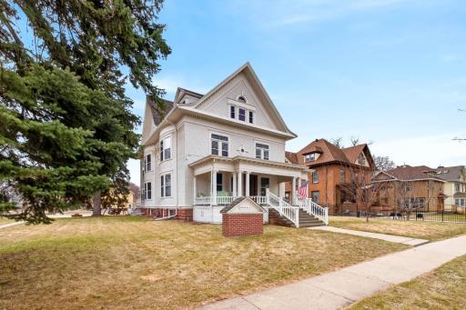 1100 3rd Ave. S., Fargo