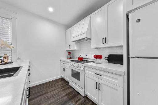 407 E Pleasant Street, Mankato, MN 56001