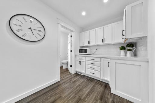 407 E Pleasant Street, Mankato, MN 56001