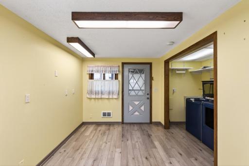 7910 W Park Hills Drive, Bloomington, MN 55438