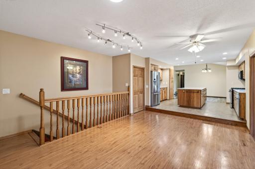 7910 W Park Hills Drive, Bloomington, MN 55438