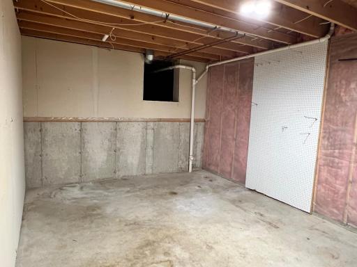 Family room - unfinished
