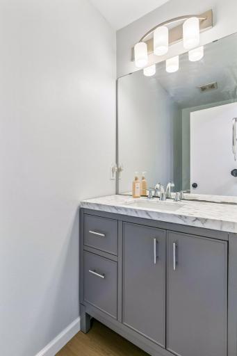 8655 135th Street West - Spacecrafting - 0018.jpg