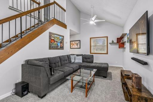 8655 135th Street West - Spacecrafting - 0005.jpg