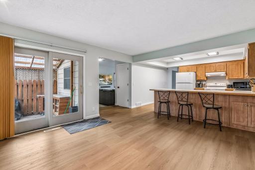 8655 135th Street West - Spacecrafting - 0017.jpg