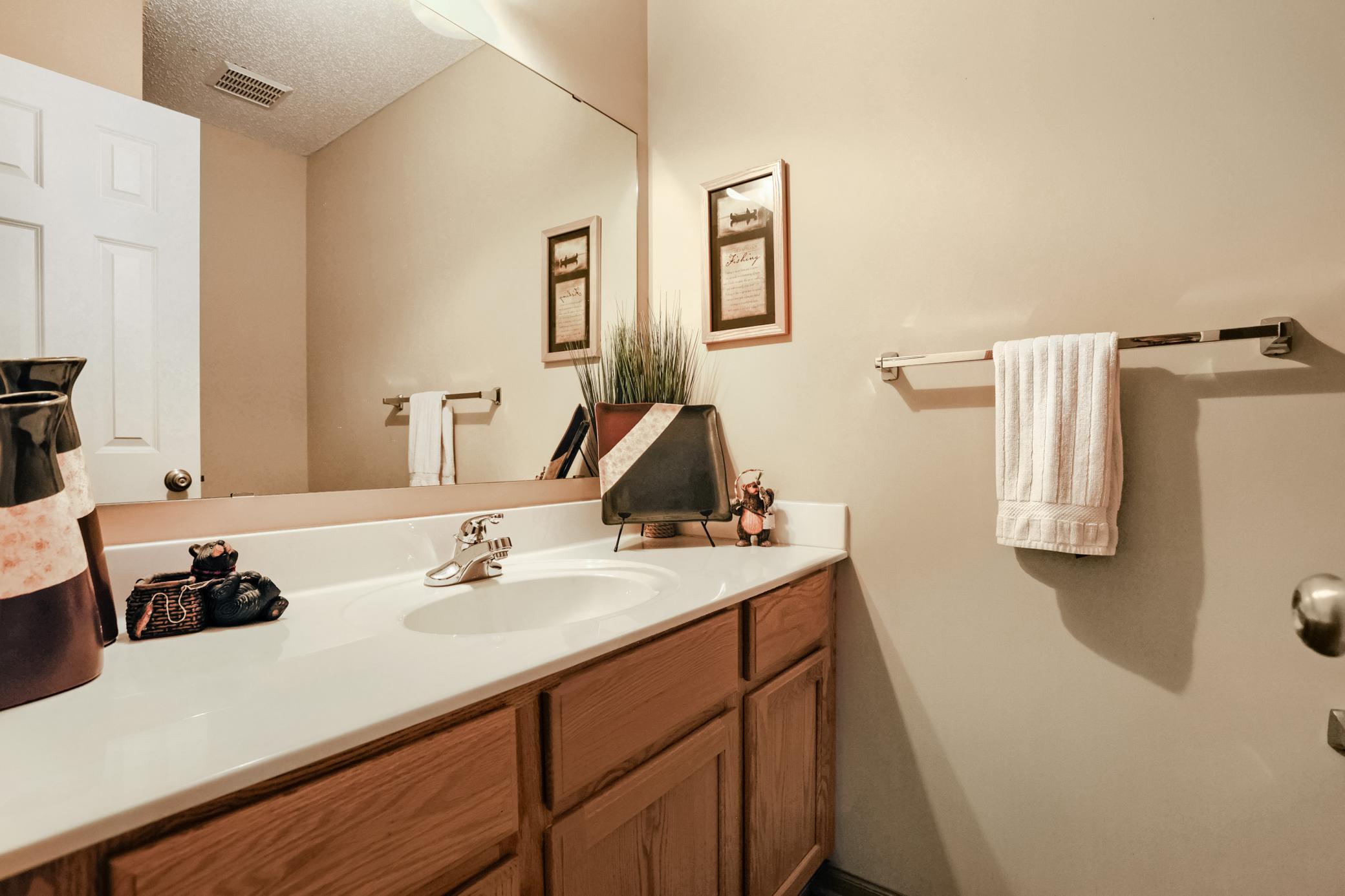 18087 Vance Cir NW - Print Quality - 024 - 21 Primary Bathroom.jpg