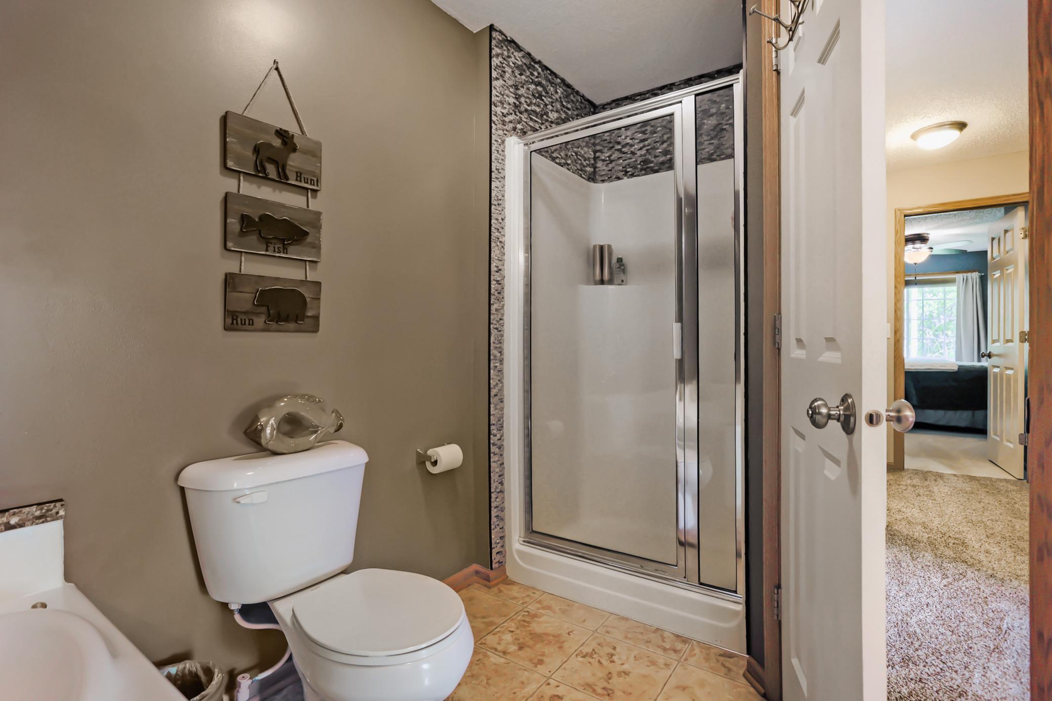 18087 Vance Cir NW - Print Quality - 025 - 22 Primary Bathroom.jpg