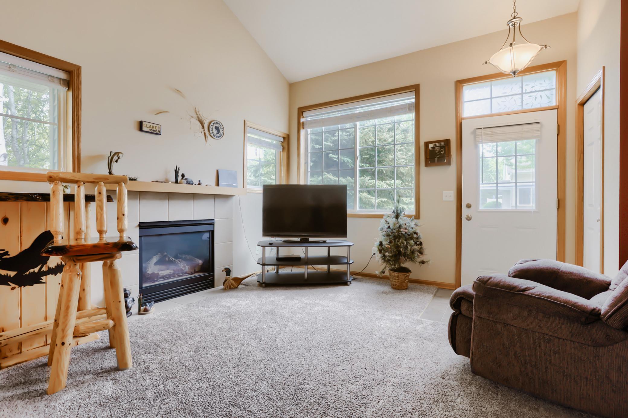 18087 Vance Cir NW - Print Quality - 011 - 08 Living Room.jpg