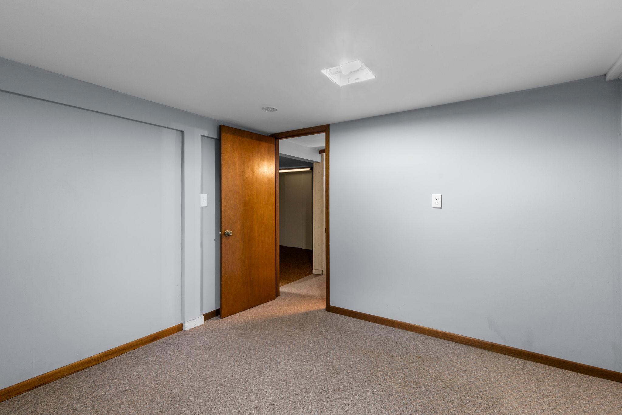 47-web-or-mls-174 Cannon View Dr-153.jpg