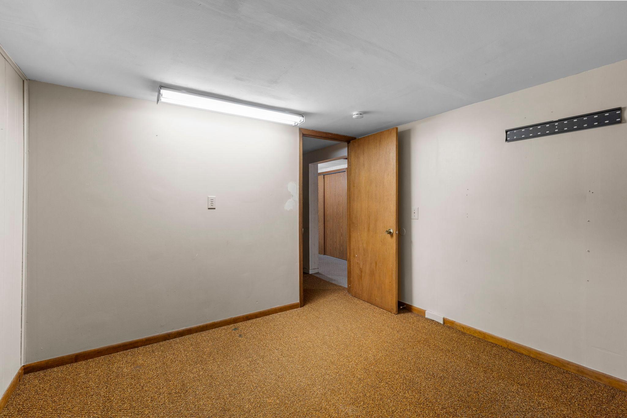 50-web-or-mls-174 Cannon View Dr-162.jpg