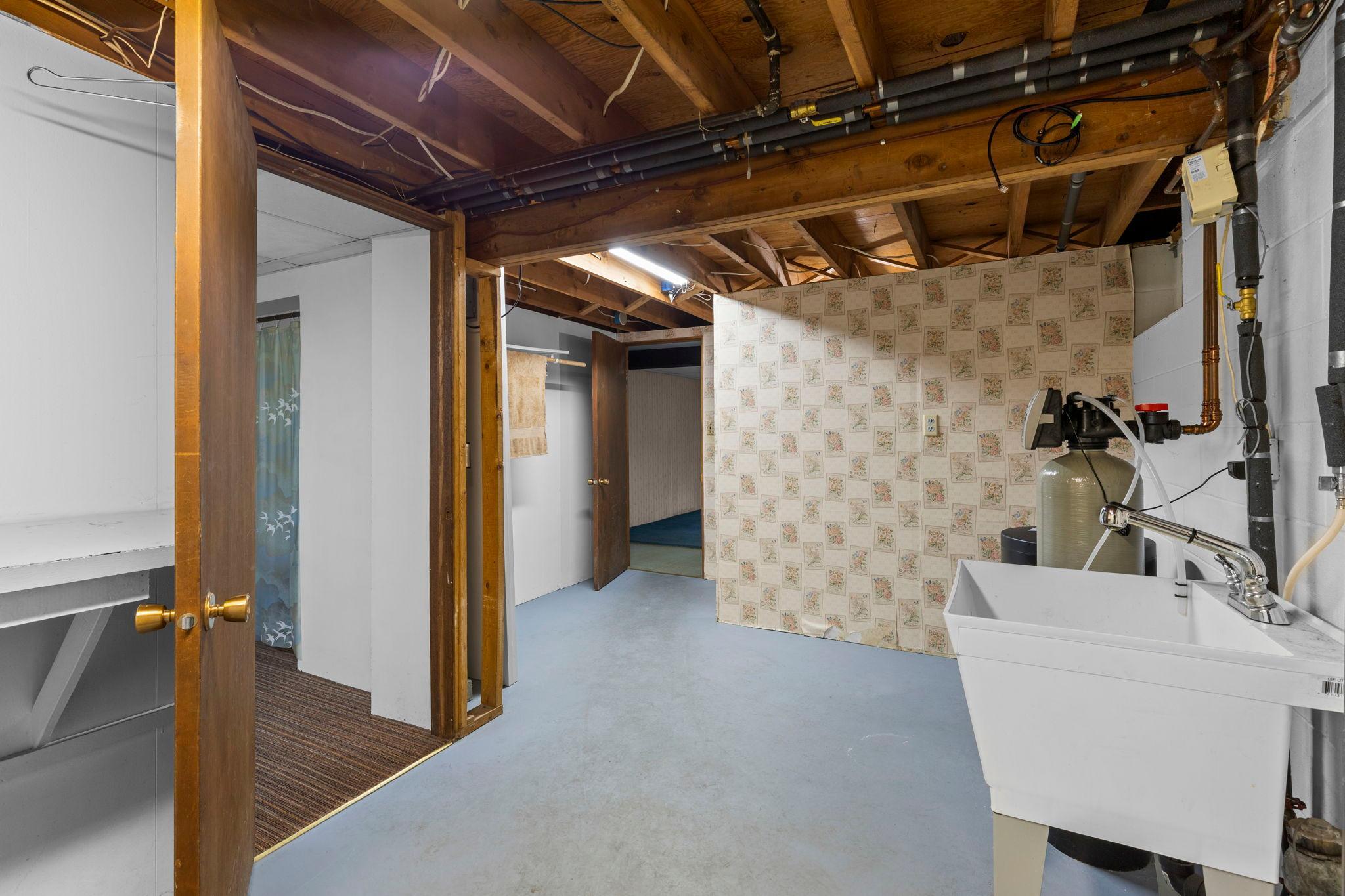 56-web-or-mls-174 Cannon View Dr-141.jpg