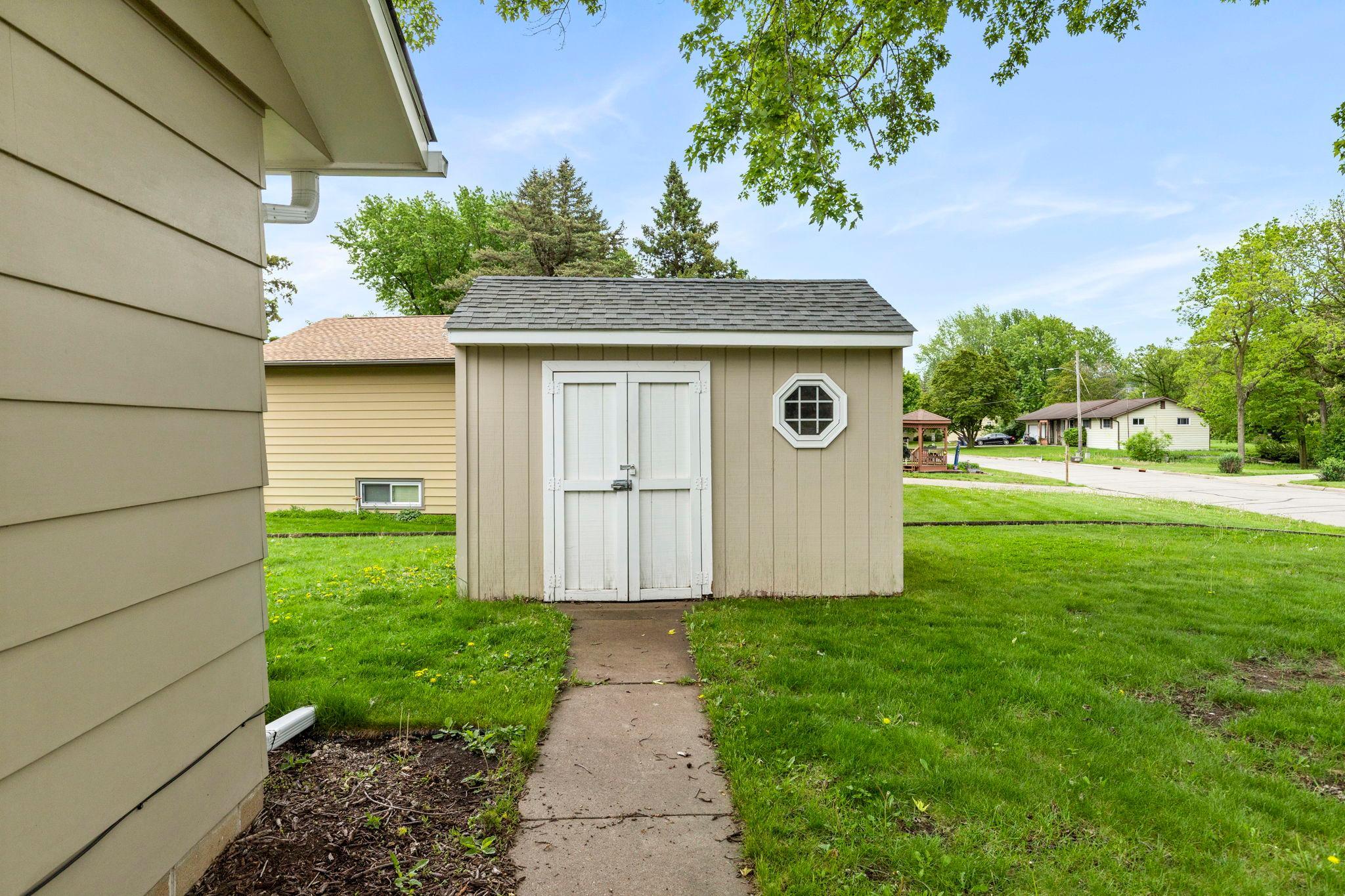 58-web-or-mls-174 Cannon View Dr-12.jpg