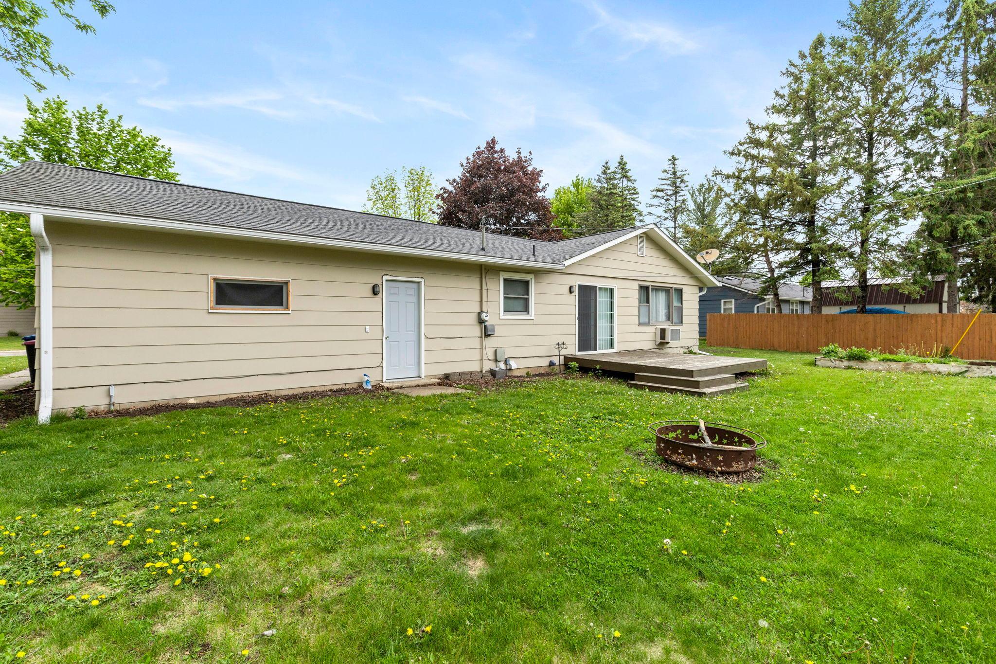 60-web-or-mls-174 Cannon View Dr-18.jpg