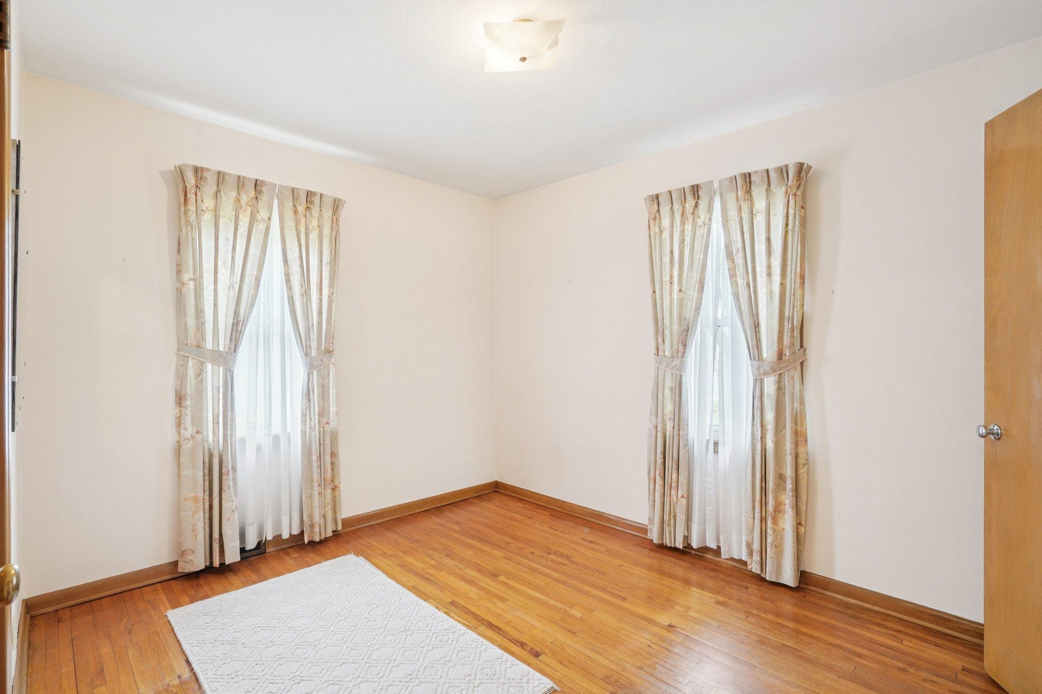 19-web-or-mls-Park St-S1504-015.jpg