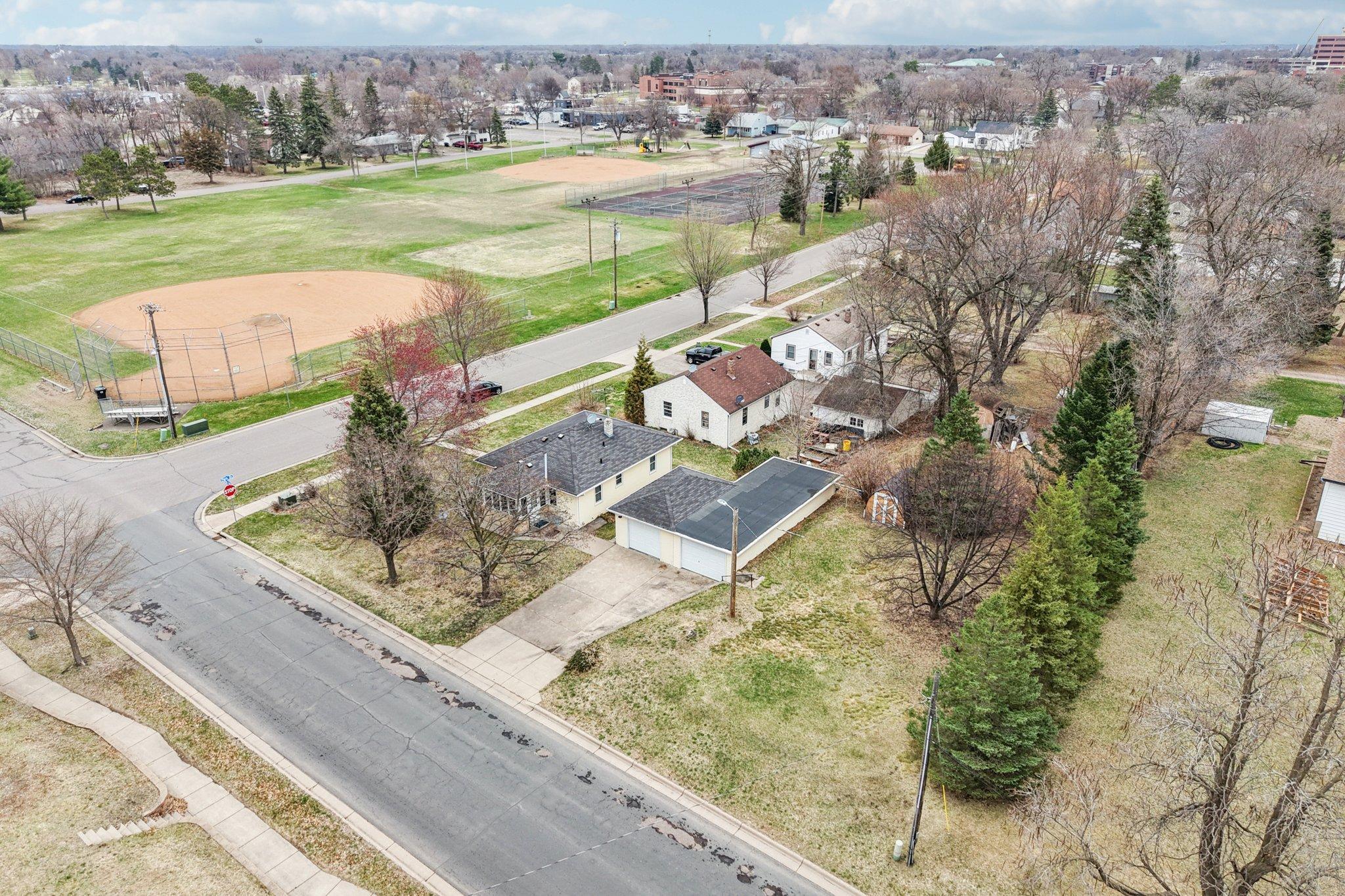 59-web-or-mls-Park St-S1504-049.jpg