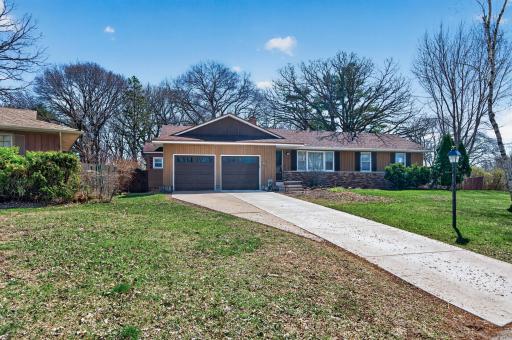 762 113th Circle NE, Minneapolis, MN 55434