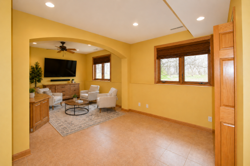 7000 Halifax Lane NW, Rochester, MN 55901