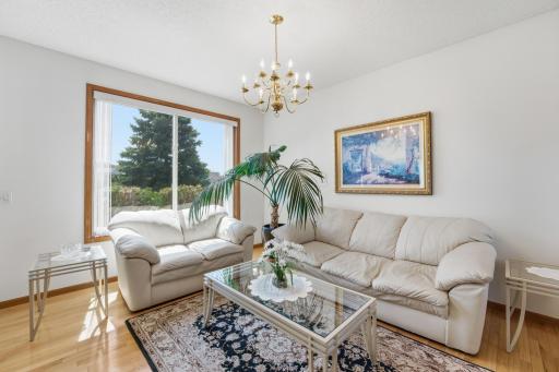 1573 Johnny Cake Alcove, Eagan, MN 55122