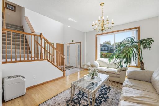 1573 Johnny Cake Alcove, Eagan, MN 55122