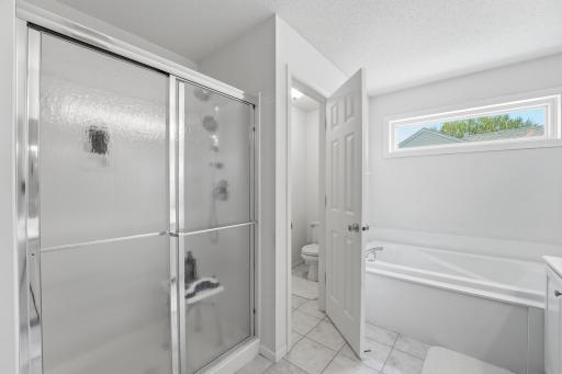 1573 Johnny Cake Alcove, Eagan, MN 55122