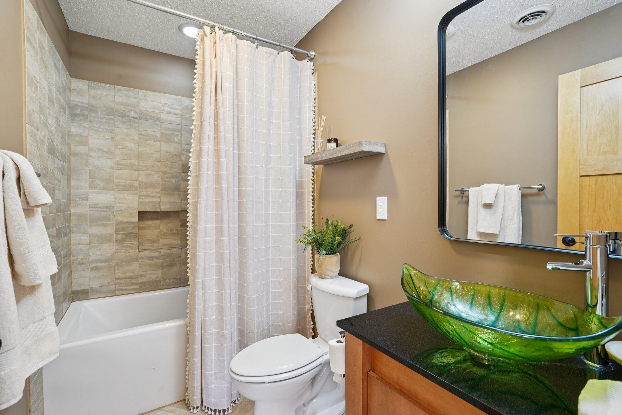 39-web-or-mls-Morningside Ct-S0804-039.jpg