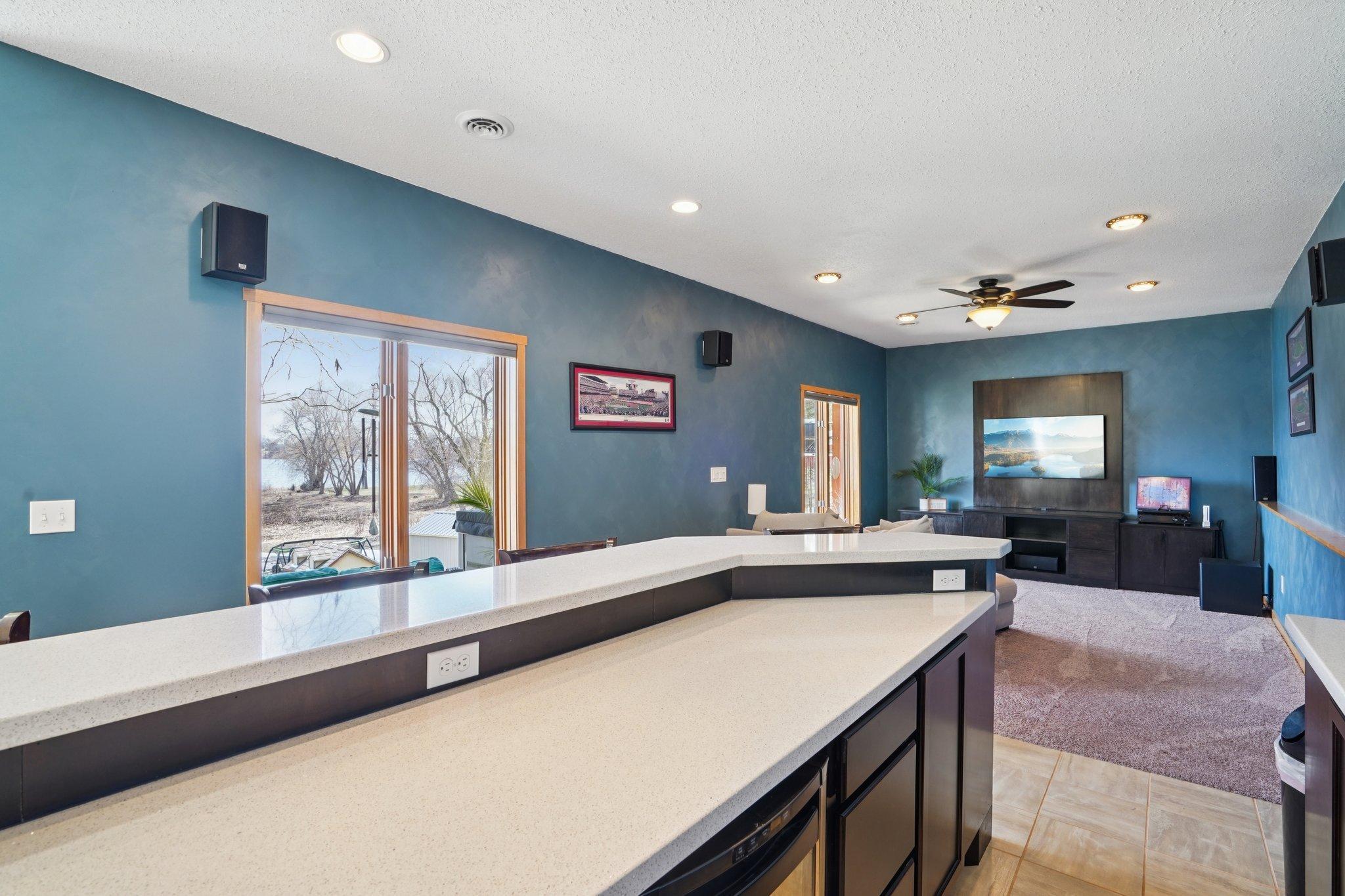 24-web-or-mls-Morningside Ct-S0804-024.jpg