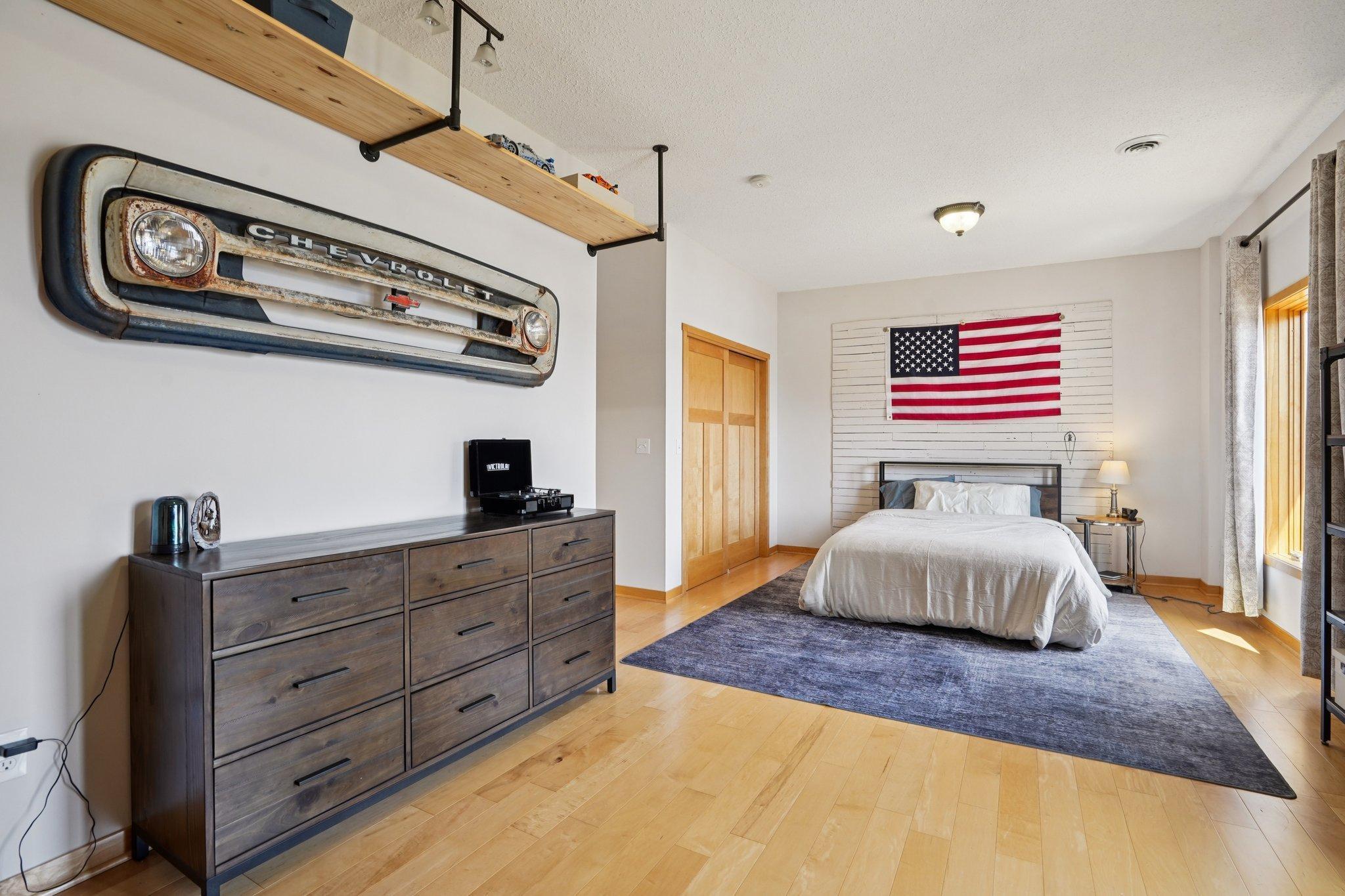 34-web-or-mls-Morningside Ct-S0804-034.jpg