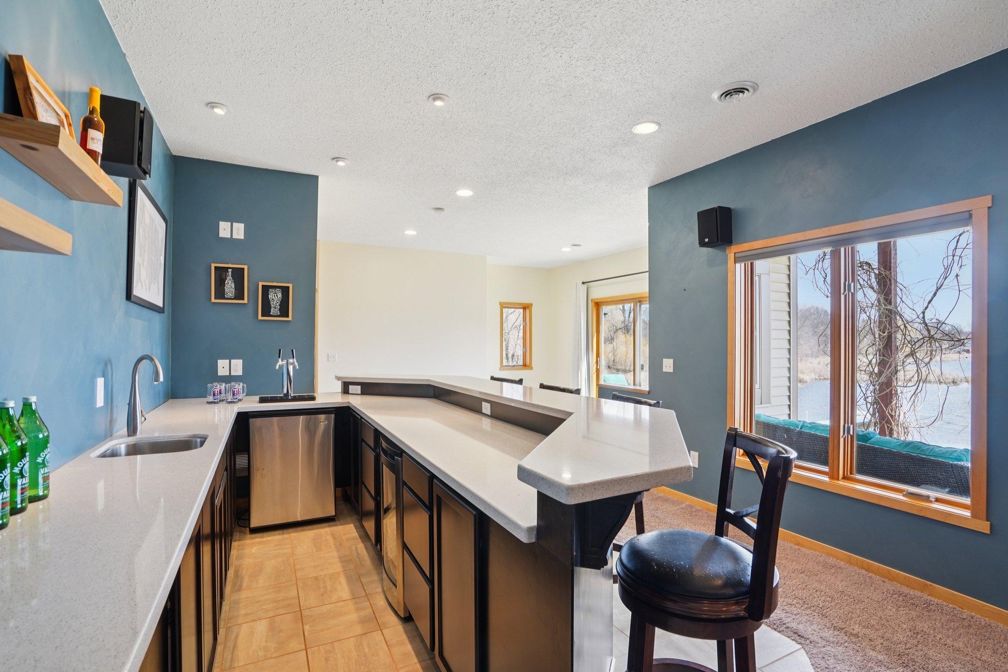 23-web-or-mls-Morningside Ct-S0804-023.jpg