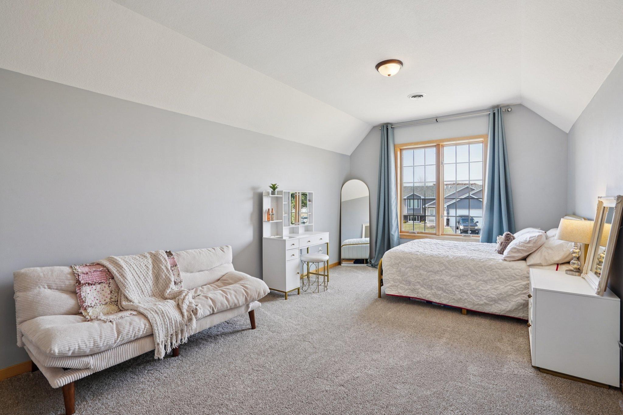 45-web-or-mls-Morningside Ct-S0804-045.jpg