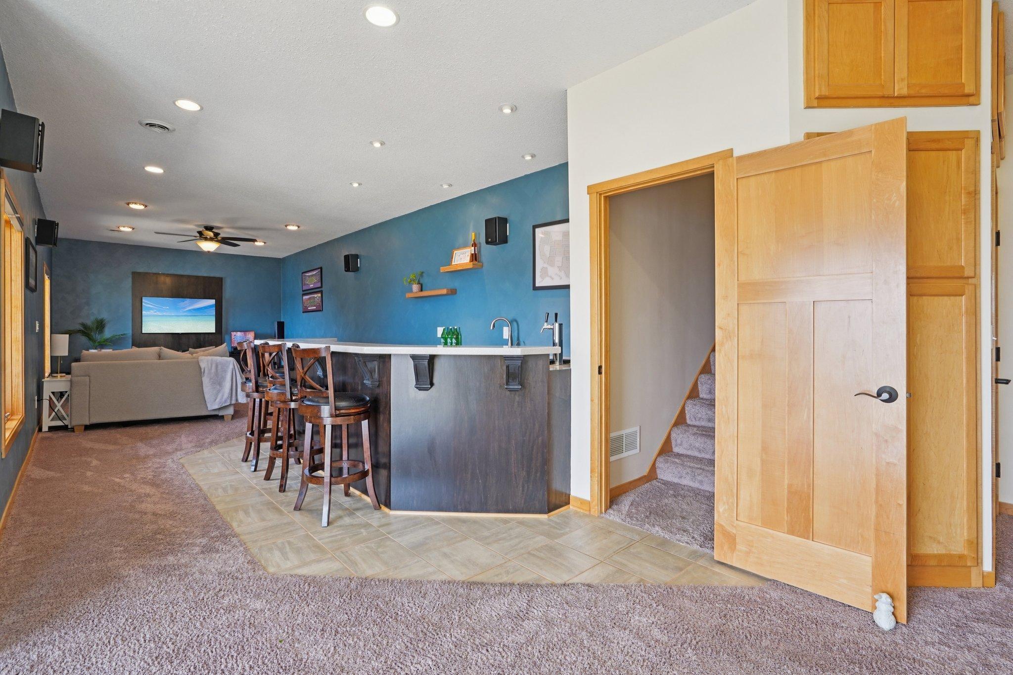 11-web-or-mls-Morningside Ct-S0804-011.jpg