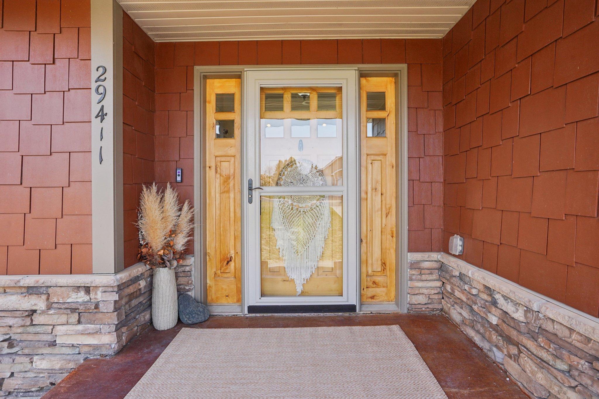 4-web-or-mls-Morningside Ct-S0804-004.jpg