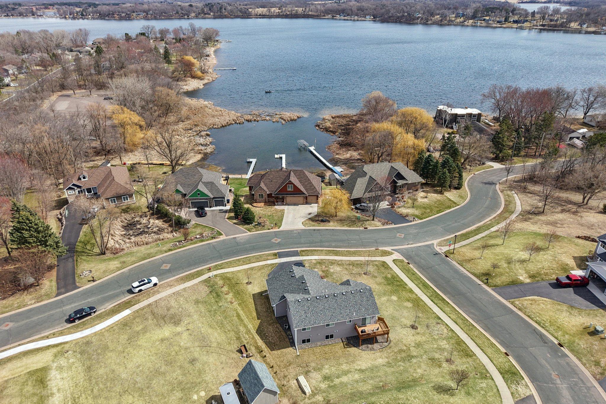 71-web-or-mls-Morningside Ct-S0804-071.jpg