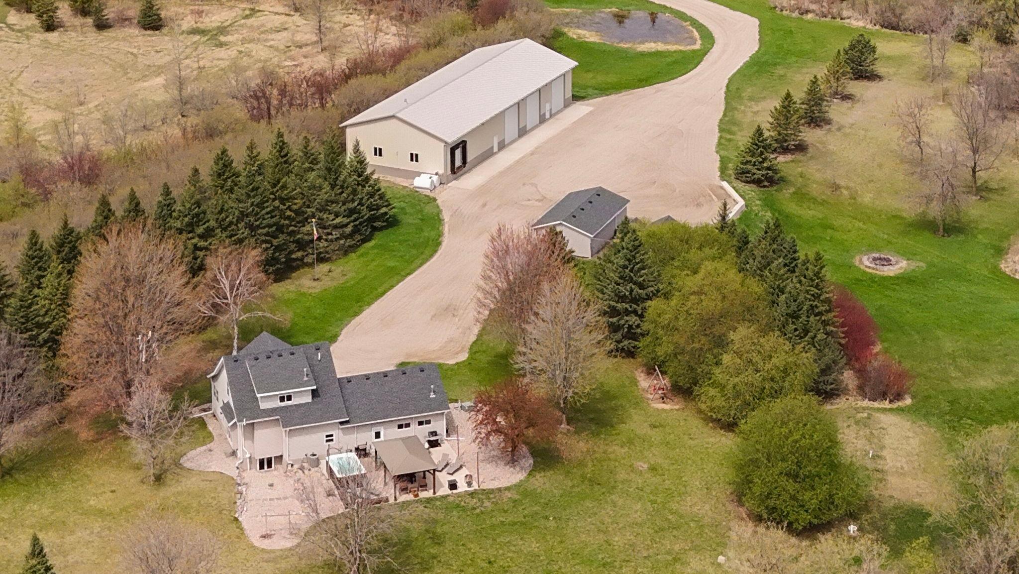4409 County Road 9 NE, Willmar!