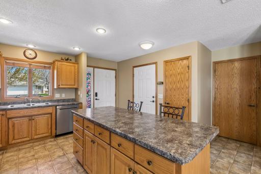Generous sized center island for your cooking desires