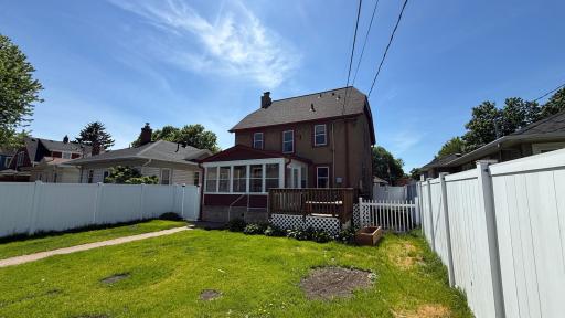 141 6th Avenue S, South Saint Paul, MN 55075